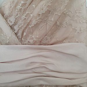 Midnight Velvet Peach/Beige Lace Dress Size 12